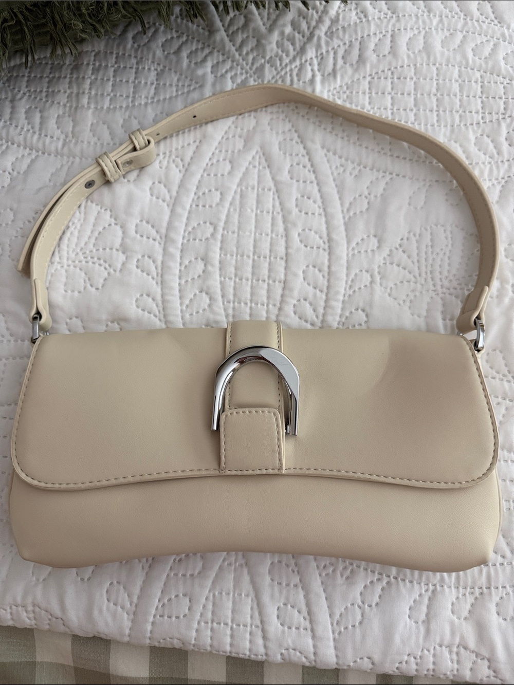 Cream Shoulder Bag with Silver Accent